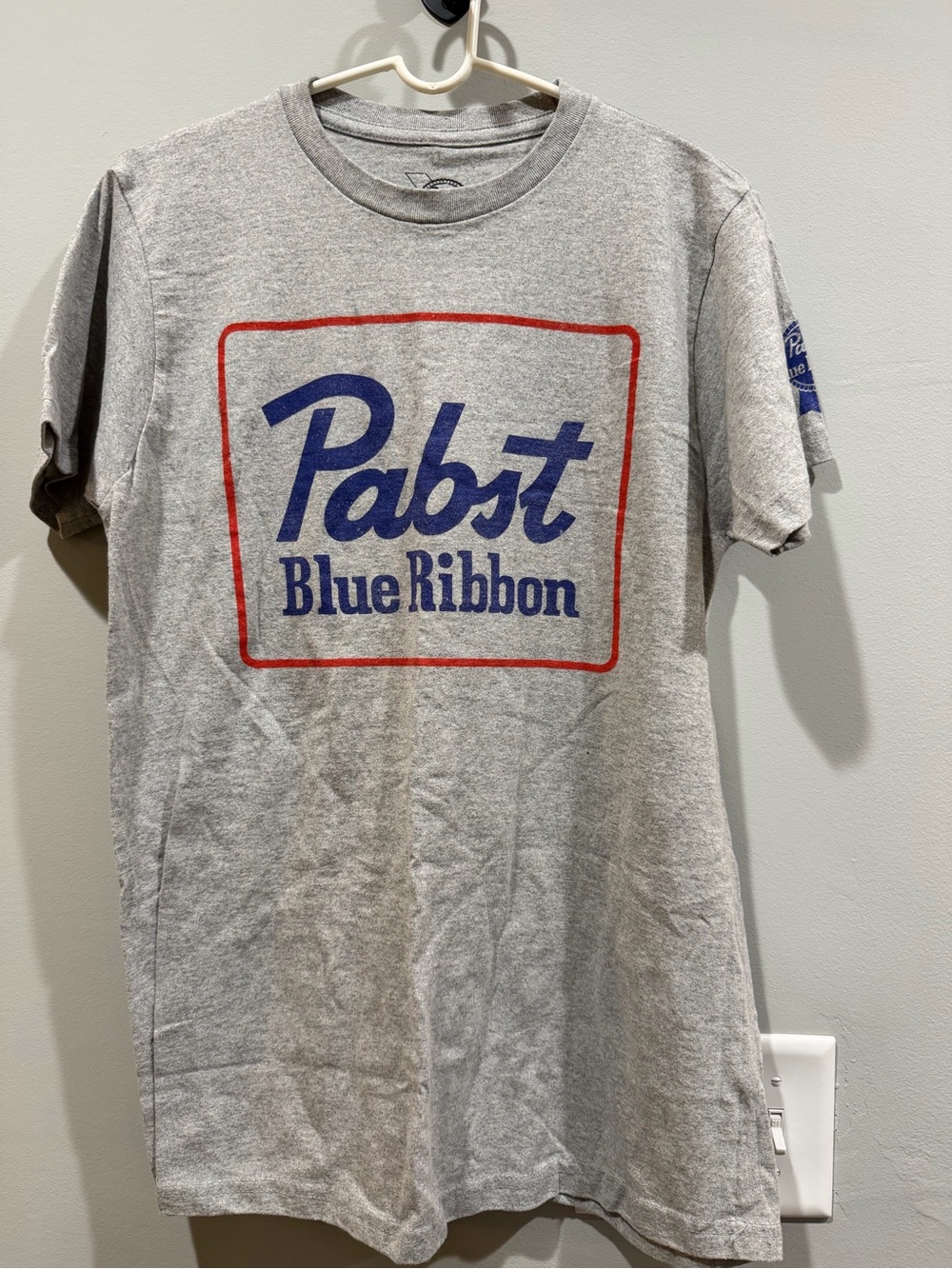 Pabst Blue Ribbon Logo Short Sleeve T-Shirt - Gray